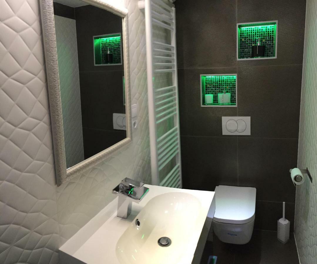 Feel Different Apartment Budapest Ngoại thất bức ảnh